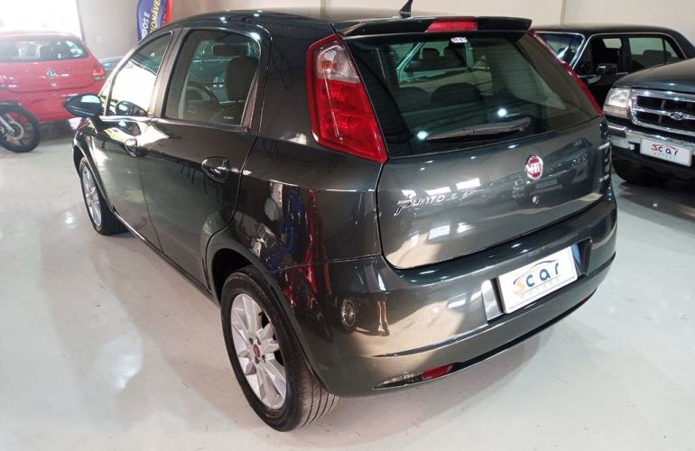 Fiat Punto 1.6 Essence 16v - Foto #7