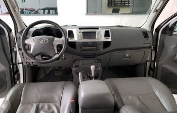Toyota Hilux 3.0 TDI 4x4 CD SRV (Aut) - Foto #5
