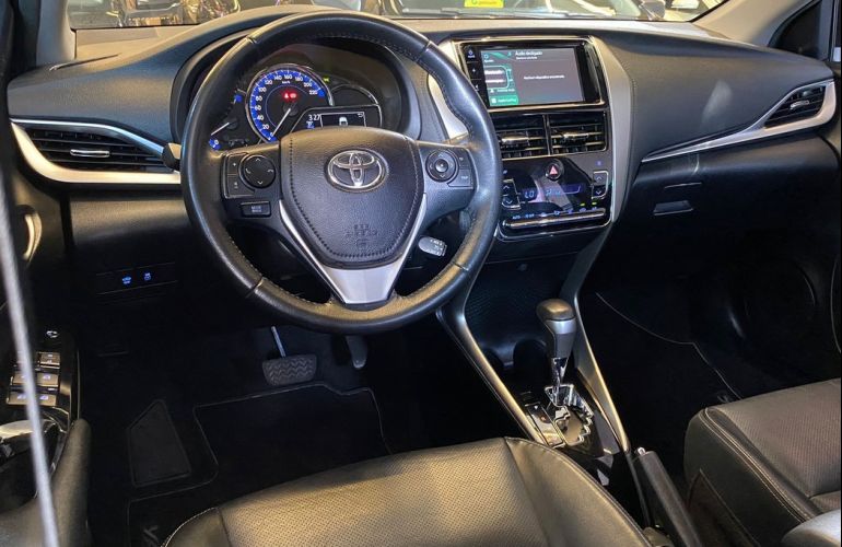 Toyota Yaris 1.5 16V Sedan Xs Connect Multidrive - Foto #9