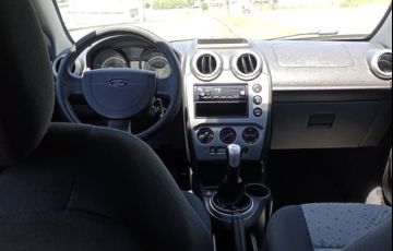 Ford Fiesta Hatch 1.6 (Flex) - Foto #1