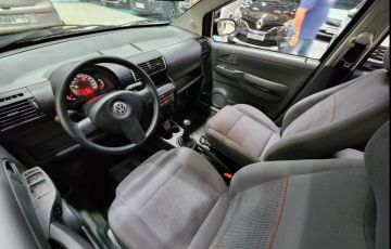 Volkswagen Fox 1.6 Mi Plus 8v - Foto #10