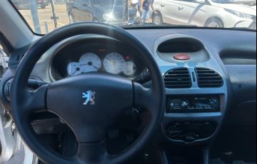 Peugeot 206 Hatch. 1.4 8V (flex) - Foto #5
