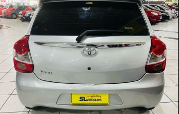 Toyota Etios 1.5 Xls 16v - Foto #4