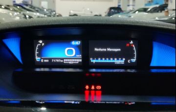 Toyota Etios 1.5 Platinum Sedan 16v - Foto #9