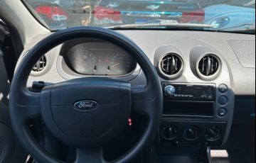 Ford Fiesta Sedan 1.6 (Flex) - Foto #6