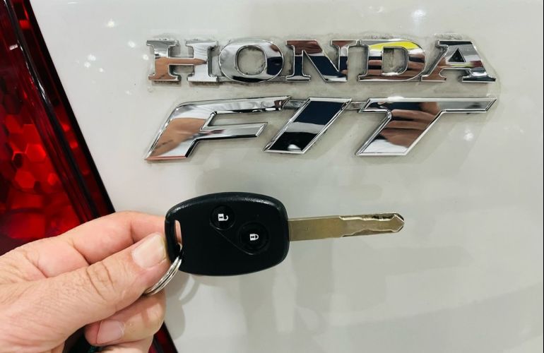 Honda Fit 1.4 LX 16v - Foto #8