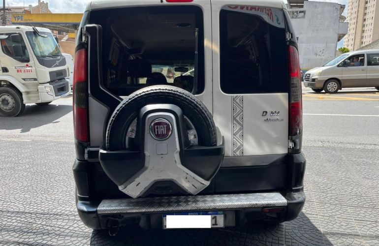 Fiat Doblo 1.8 MPi Adventure Xingu 8v - Foto #6