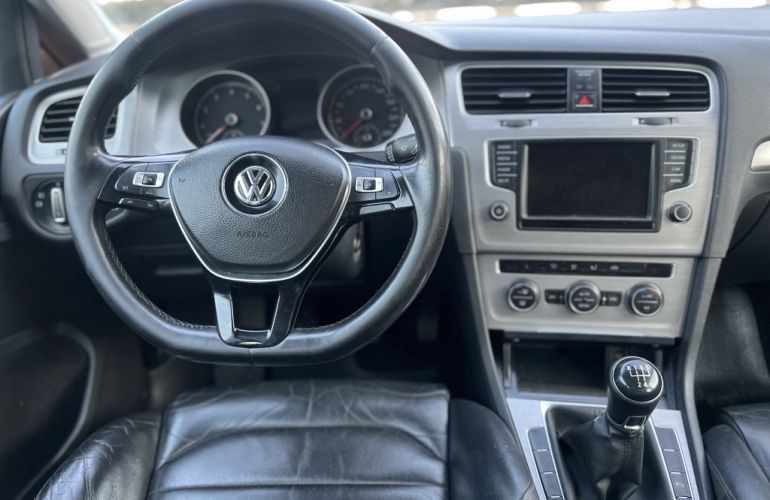 Volkswagen Golf Comfortline 1.6 MSI (Flex) - Foto #9