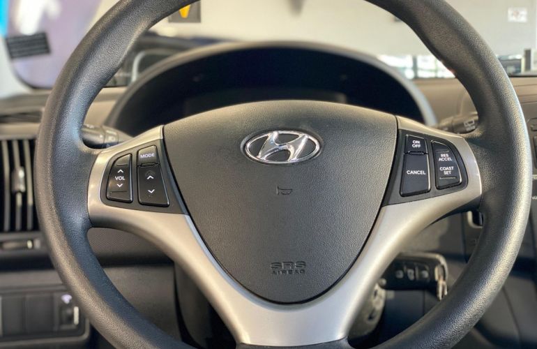 Hyundai I30 2.0 MPFi GLS 16v - Foto #7