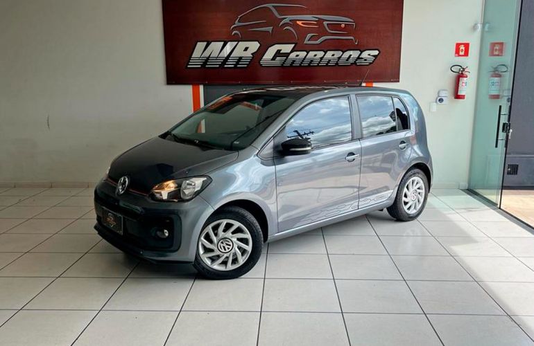 Volkswagen Up 1.0 170 TSi Total Connect - Foto #2