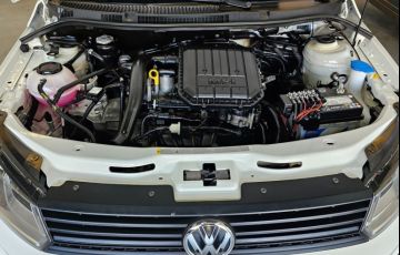 Volkswagen Voyage 1.0 12v MPi Total - Foto #5