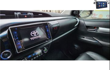 Toyota Hilux 2.8 Srx 4x4 CD 16V Diesel 4p Automático - Foto #10