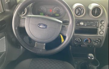 Ford Fiesta Hatch 1.6 (Flex) - Foto #5