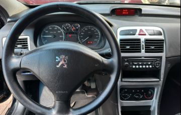 Peugeot 307 Hatch. Presence 1.6 16V (flex) - Foto #8