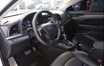 Hyundai Elantra 2.0 16v - Foto #3