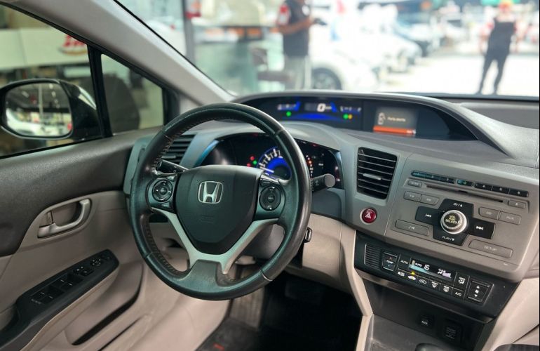 Honda Civic 1.8 LXS 16v - Foto #7