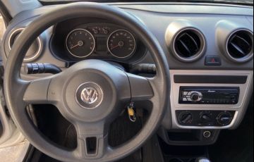 Volkswagen Voyage 1.0 MPI Trendline (Flex) - Foto #2