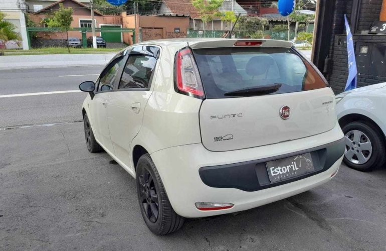Fiat Punto 1.4 Attractive 8v - Foto #3