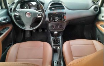 Fiat Punto 1.4 Attractive 8v - Foto #5