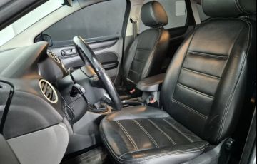 Ford Focus Hatch GL 1.6 8V (Flex) - Foto #7