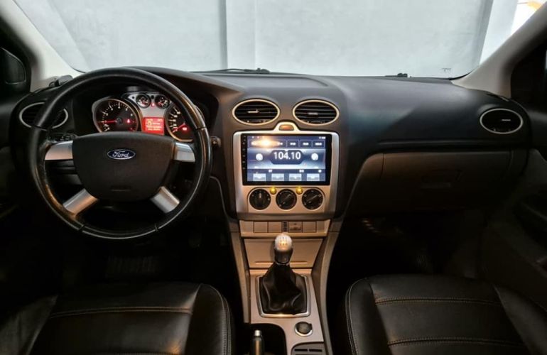Ford Focus Hatch GL 1.6 8V (Flex) - Foto #9