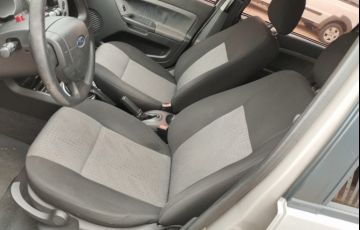 Ford Fiesta Sedan 1.6 Rocam (Flex) - Foto #10