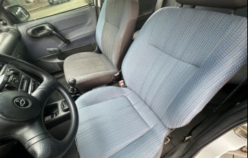 Chevrolet Corsa Hatch 1.0 8V - Foto #8