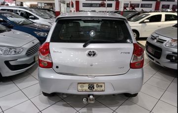 Toyota Etios 1.3 X 16v - Foto #5
