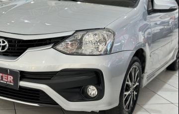 Toyota Etios 1.5 Platinum 16v - Foto #6