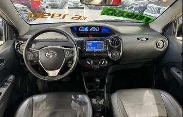 Toyota Etios 1.5 Platinum 16v - Foto #10