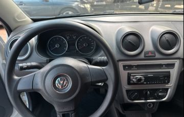 Volkswagen Voyage (G6) 1.6 VHT Total Flex - Foto #6