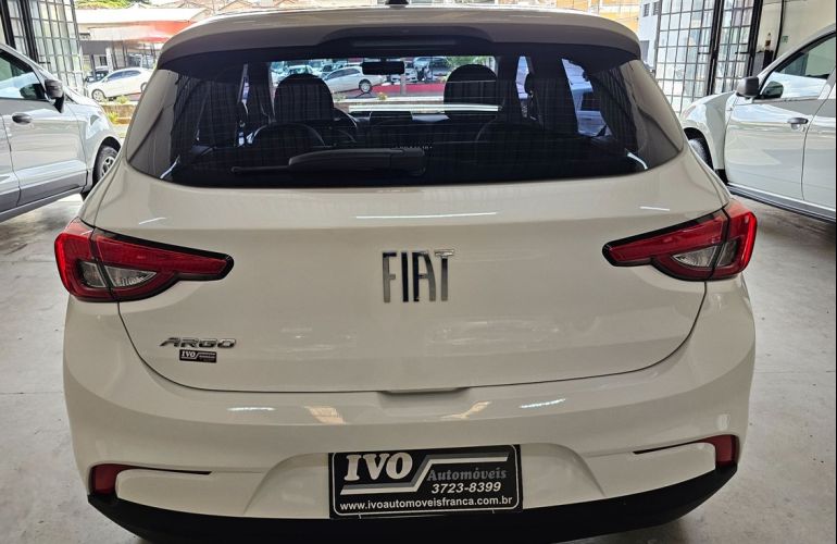 Fiat Argo 1.0 Firefly Drive - Foto #6