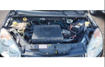 Ford Fiesta Hatch 1.0 (Flex) - Foto #7