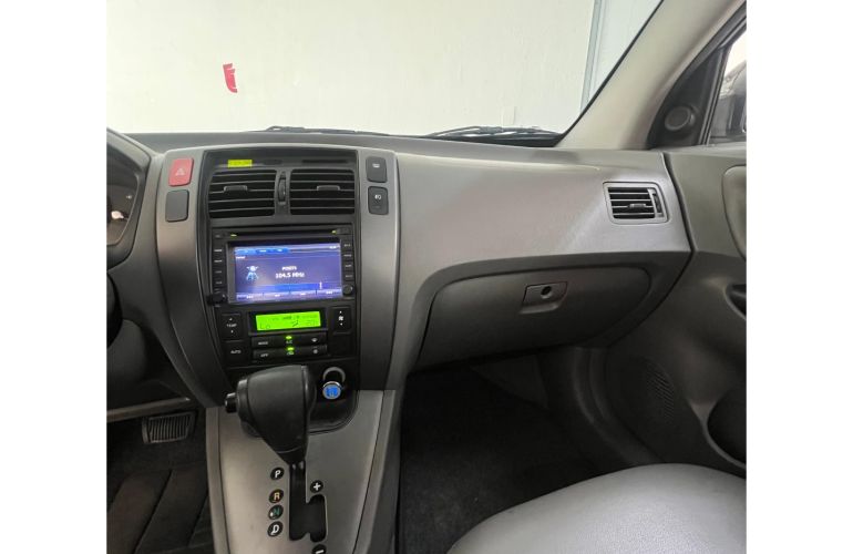 Hyundai Tucson 2.0 MPFi GLS 16V 143cv 2WD Flex 4p Automático - Foto #10