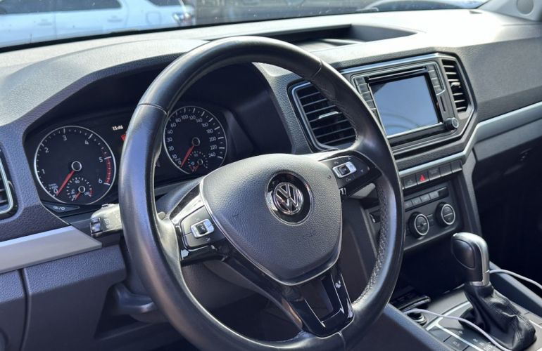 Volkswagen Amarok 3.0 CD V6 Highline 4Motion (Aut) - Foto #8