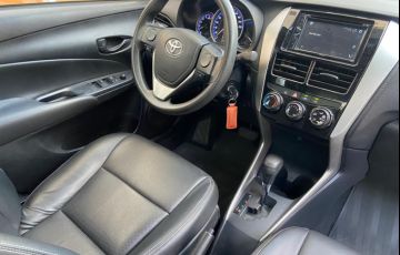 Toyota Yaris 1.5 16V Sedan Xl Live Multidrive - Foto #8