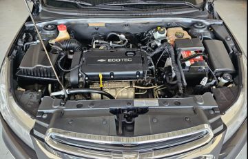 Chevrolet Cruze 1.8 LT 16V Sedan - Foto #5