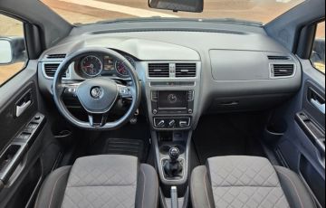 Volkswagen Fox Extreme 1.6 8V (Flex) 4p - Foto #7