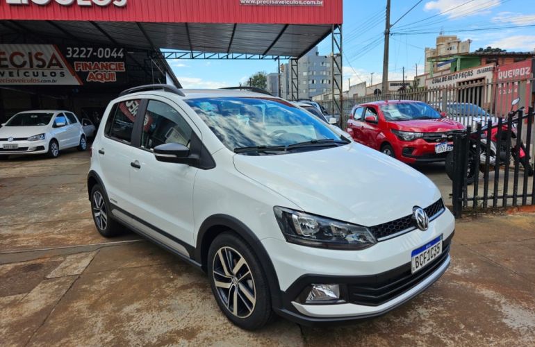 Volkswagen Fox Extreme 1.6 8V (Flex) 4p - Foto #8