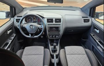Volkswagen Fox Extreme 1.6 8V (Flex) 4p - Foto #10