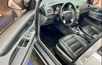 Ford Focus Sedan GLX 2.0 16V (Flex) (Aut) - Foto #5