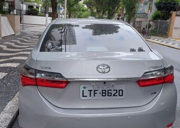 Toyota Corolla GLI 1.8 CVT Flex - Foto #2