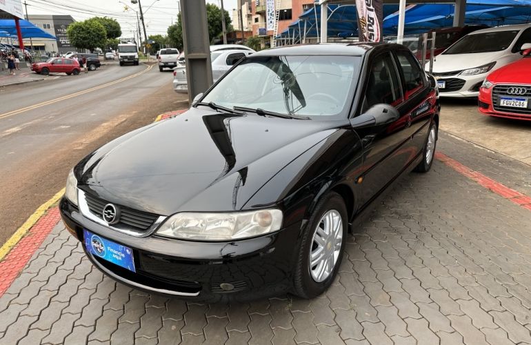 Chevrolet Vectra GLS 2.0 MPFi - Foto #1