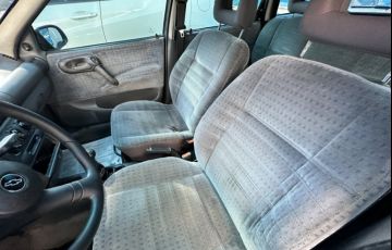 Chevrolet Corsa Wagon GLS 1.6 MPFi 16V - Foto #5