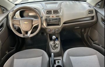 Chevrolet Cobalt 1.4 MPFi LT 8v - Foto #4
