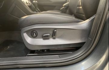 Volkswagen Taos 1.4 250 TSi Confortline - Foto #8