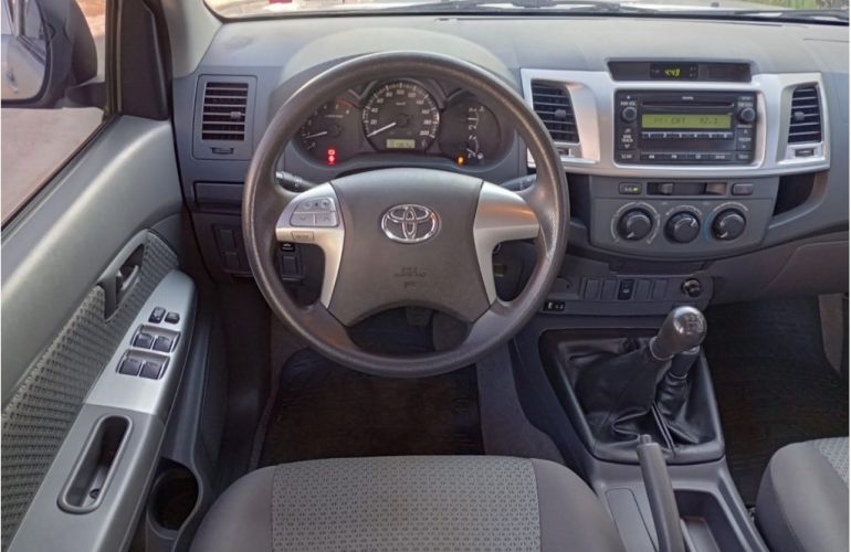 Toyota Hilux SR 4x4 3.0 Turbo (cab. dupla) - Foto #9