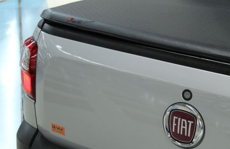 Fiat Strada 1.4 MPi Freedom CD 8v - Foto #9