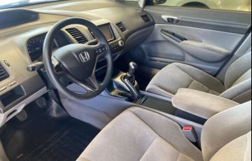 Honda Civic 1.8 LXS 16v - Foto #6