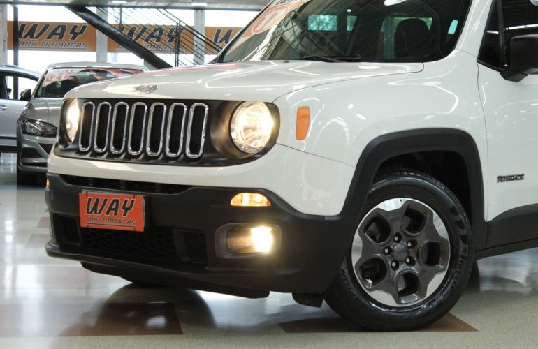 Jeep Renegade 1.8 16V Sport - Foto #5